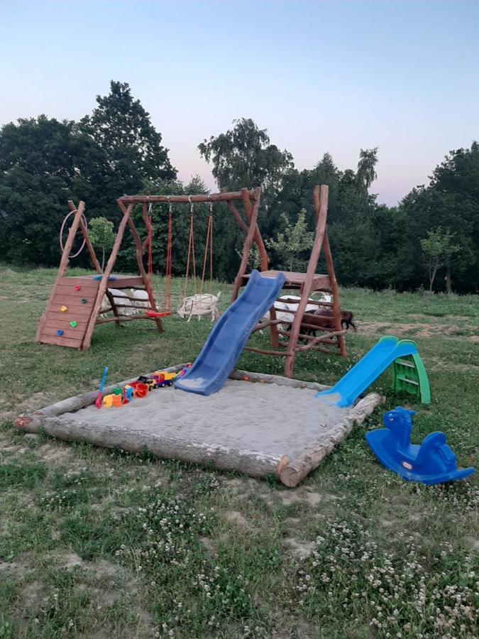 Gosp. Agroturystyczne Stary Gaj Villa Zerkowice ภายนอก รูปภาพ