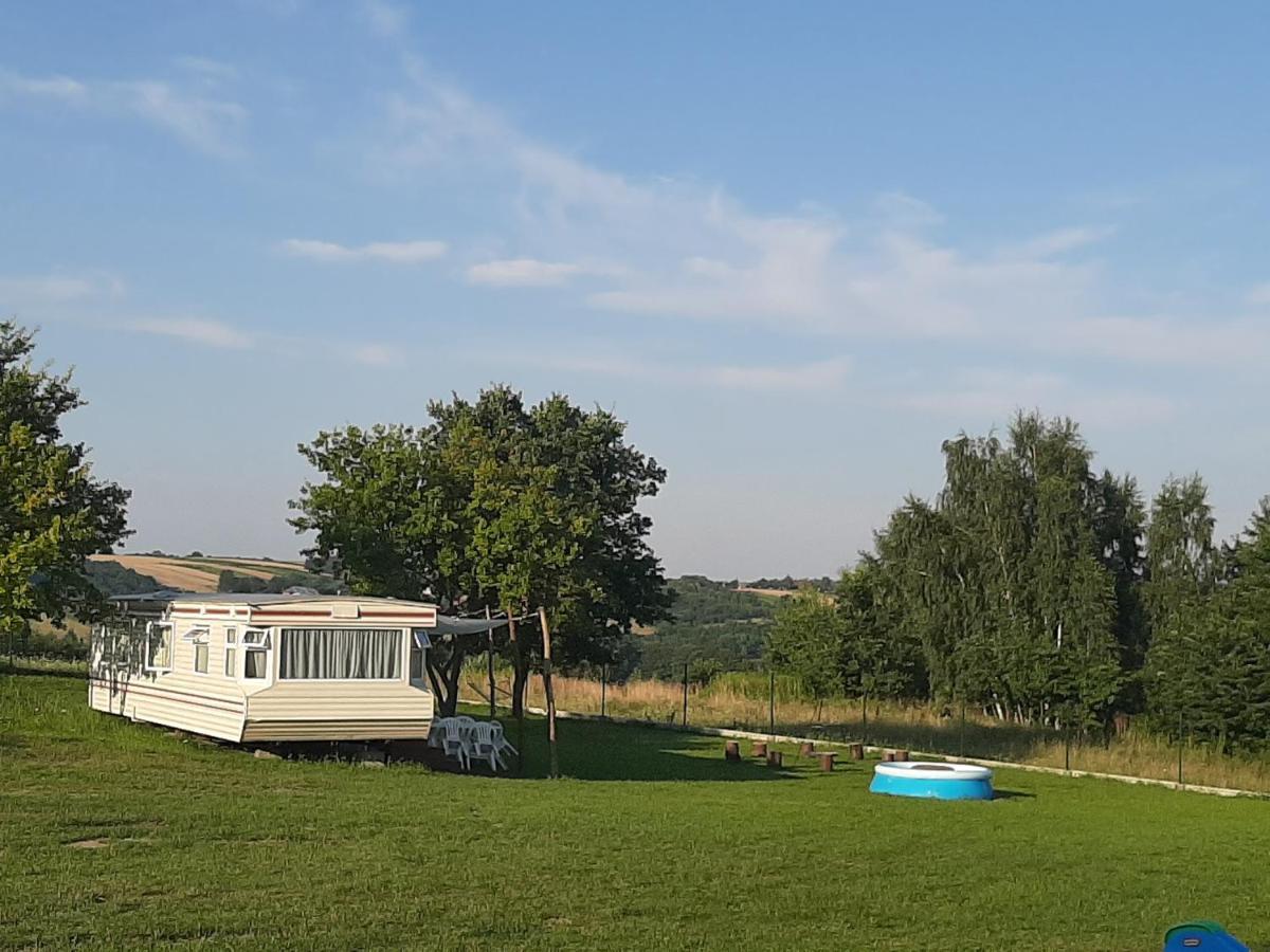 Gosp. Agroturystyczne Stary Gaj Villa Zerkowice ภายนอก รูปภาพ